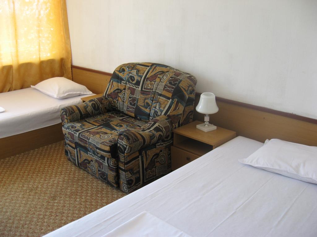 Hotel Zora คราเนโว ภายนอก รูปภาพ